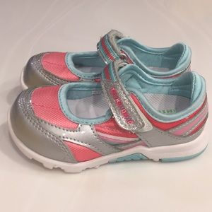 Tsukihoshi Glamour Mary Jane Size 7 Silver/Coral